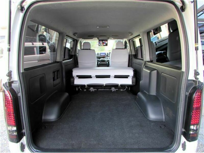 HIACE VAN-31