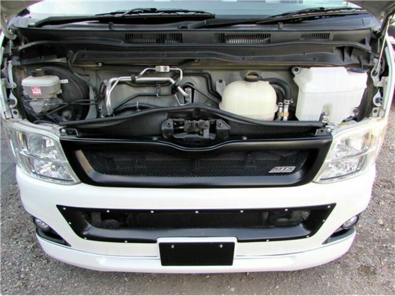 HIACE VAN-43