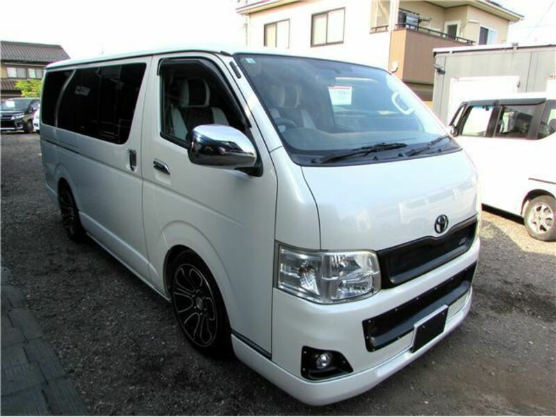 HIACE VAN-49