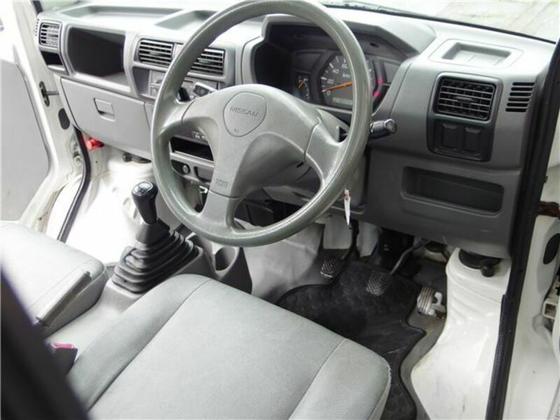 CLIPPER TRUCK