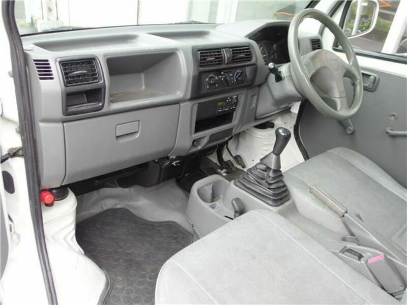 CLIPPER TRUCK