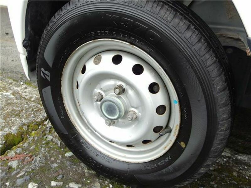CLIPPER TRUCK