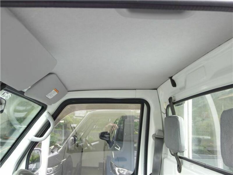 CLIPPER TRUCK