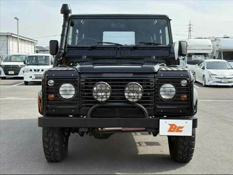 DEFENDER