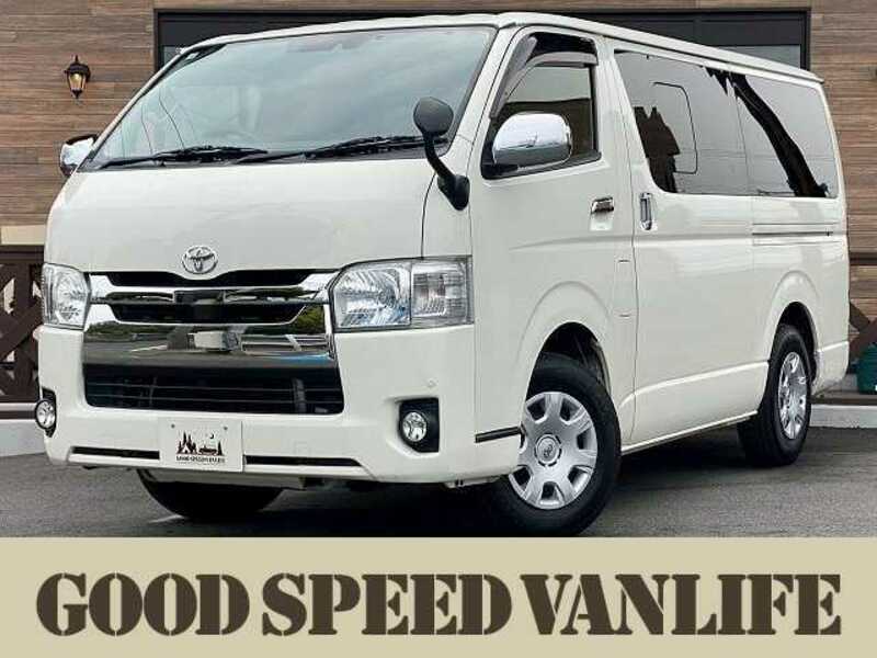 TOYOTA　HIACE VAN