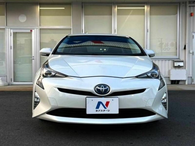PRIUS-13