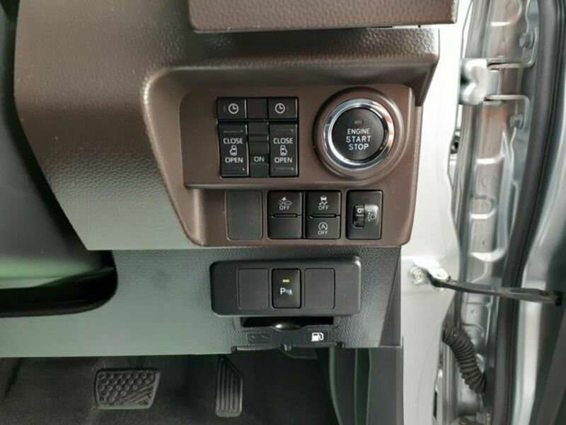 ROOMY-23