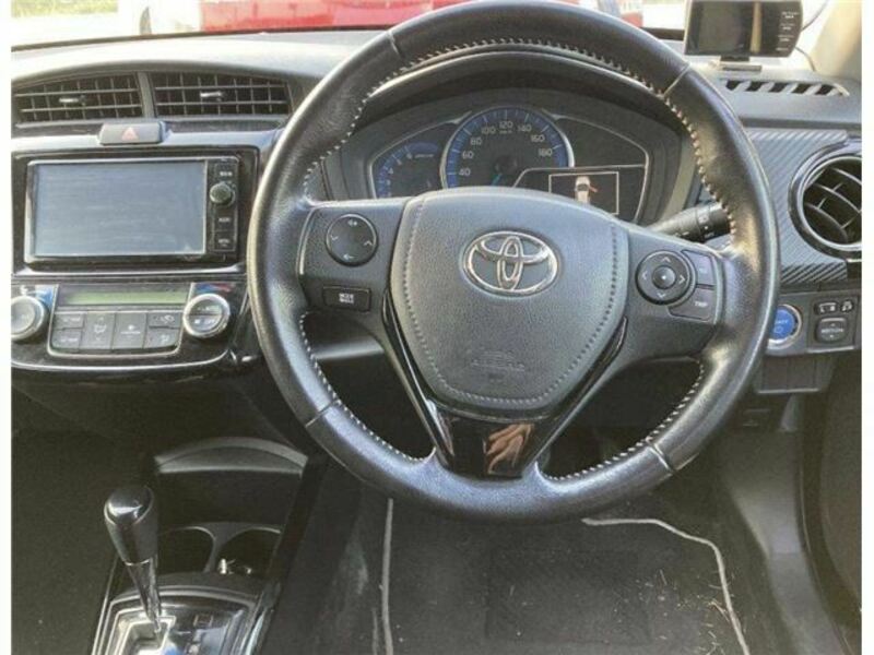 COROLLA FIELDER