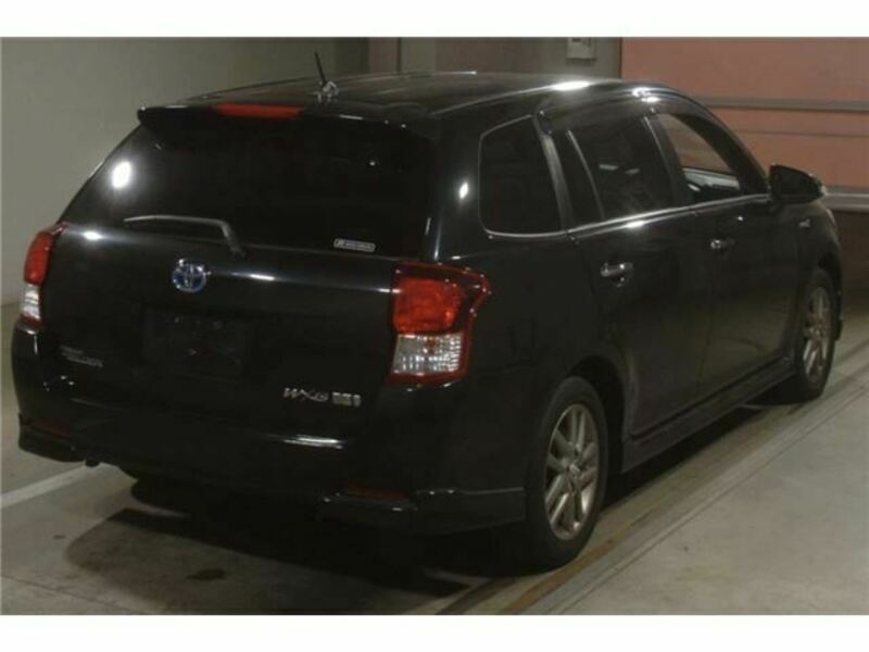COROLLA FIELDER
