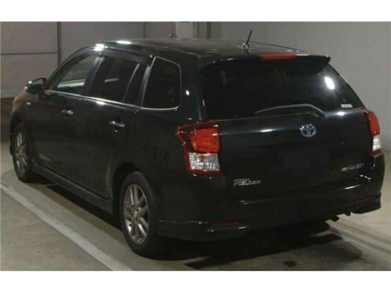 COROLLA FIELDER