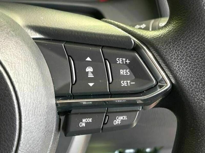 MAZDA2-6