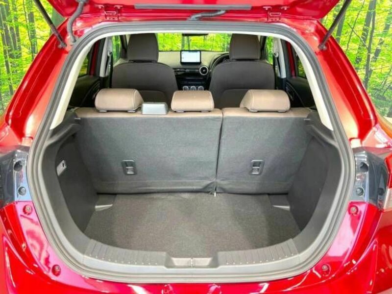 MAZDA2-11