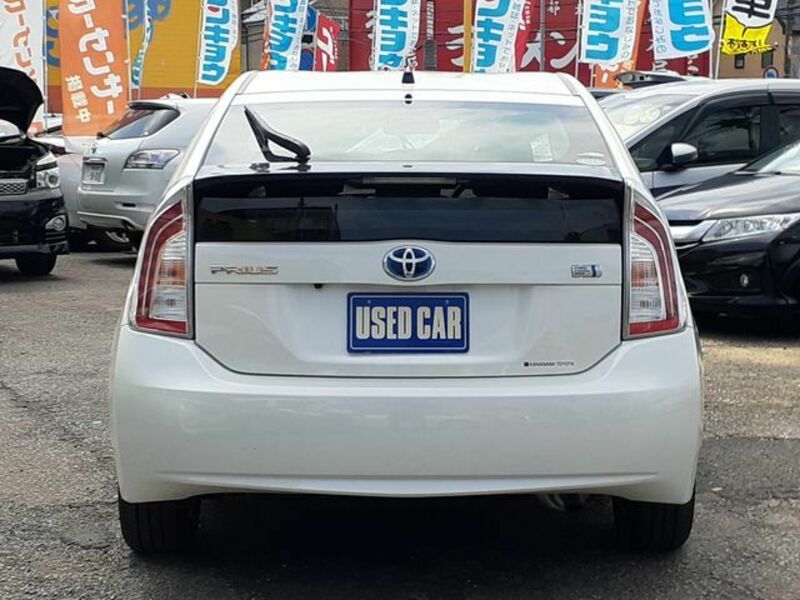 PRIUS-9