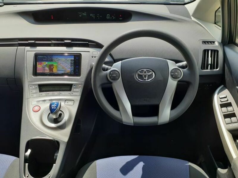 PRIUS-14