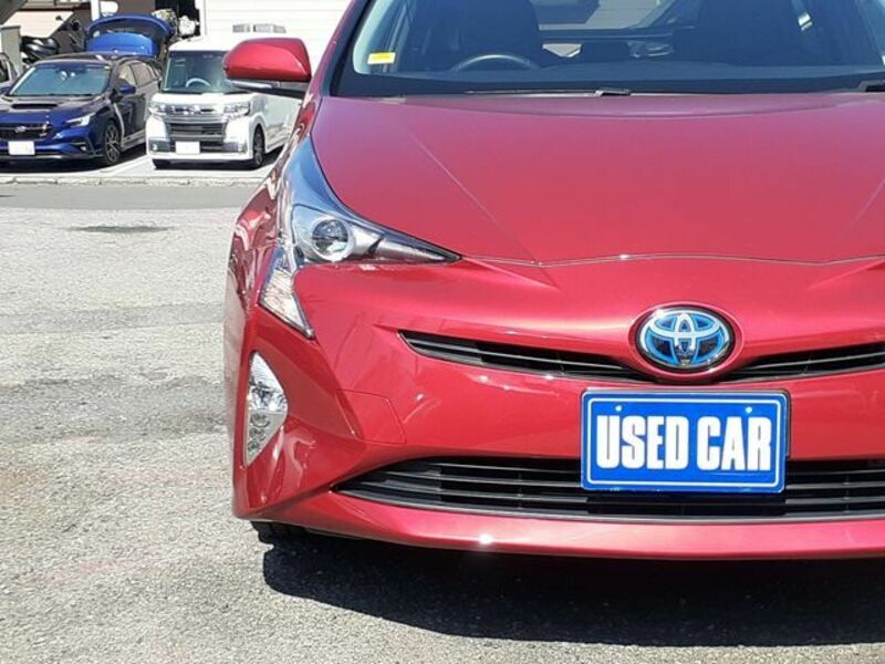 PRIUS-4