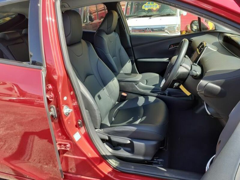PRIUS-15