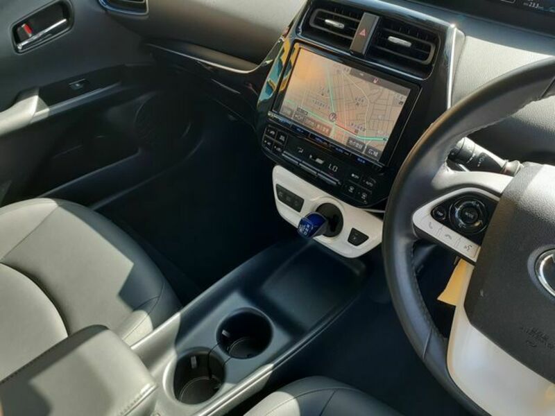 PRIUS-19