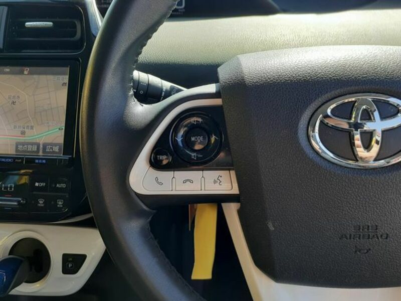 PRIUS-23