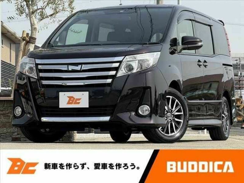 TOYOTA　NOAH