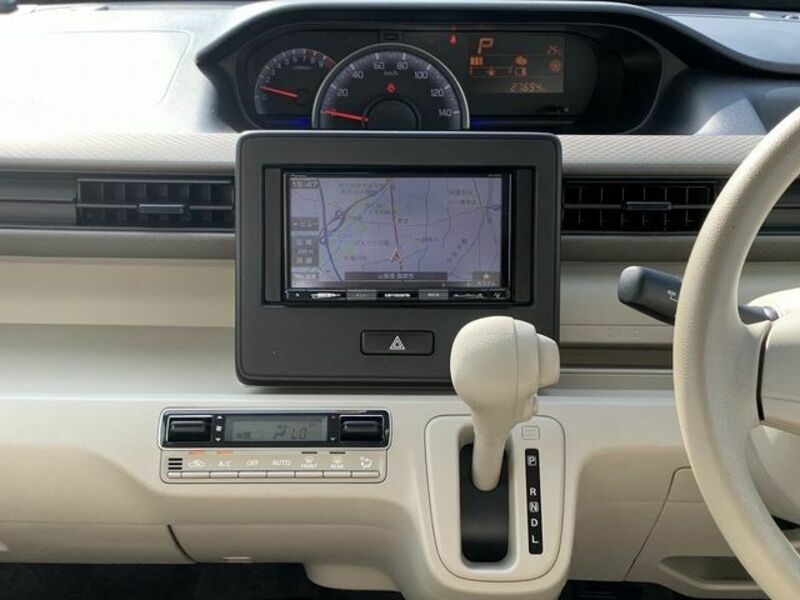 WAGON R-11