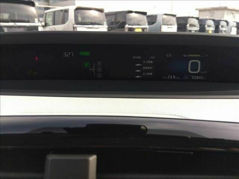 PRIUS-4