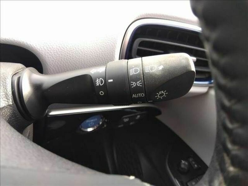 PRIUS-14