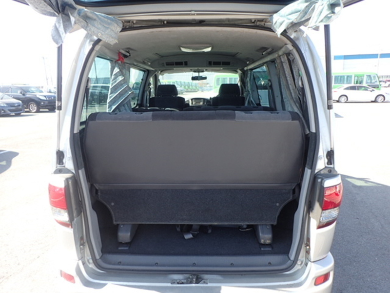 HIACE REGIUS