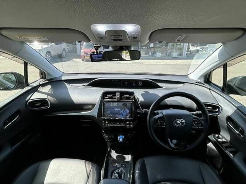 PRIUS-1