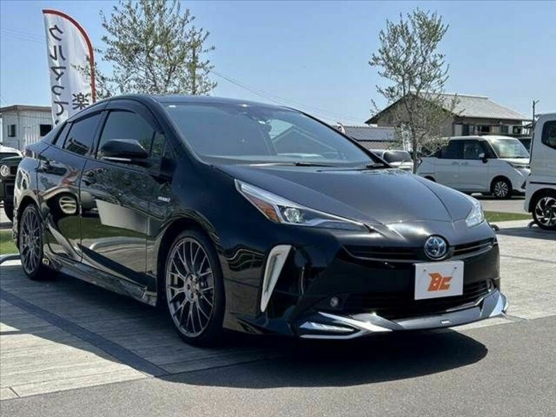 PRIUS-8