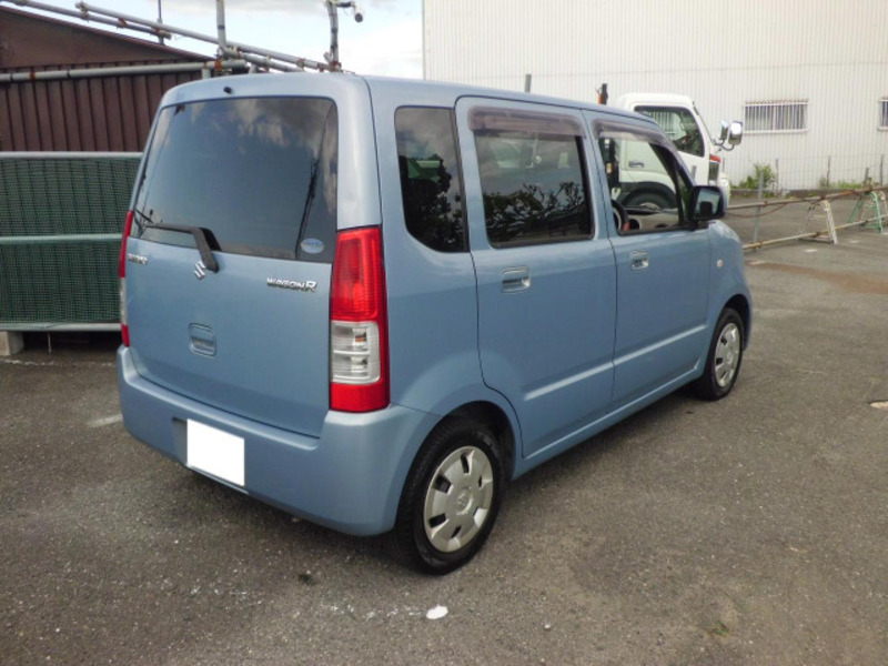 WAGON R