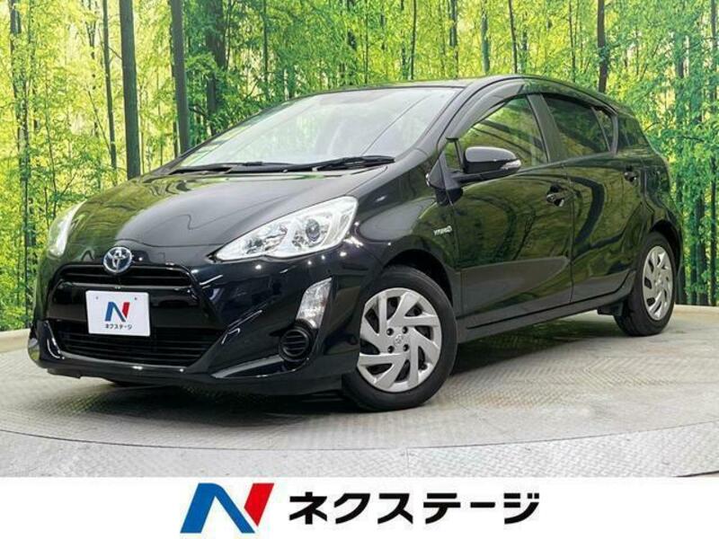 TOYOTA　AQUA