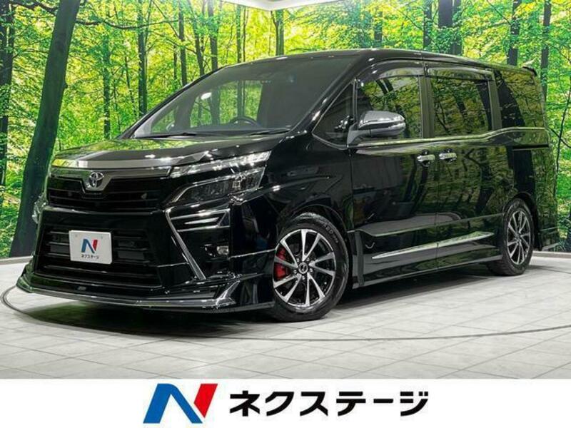 TOYOTA　VOXY