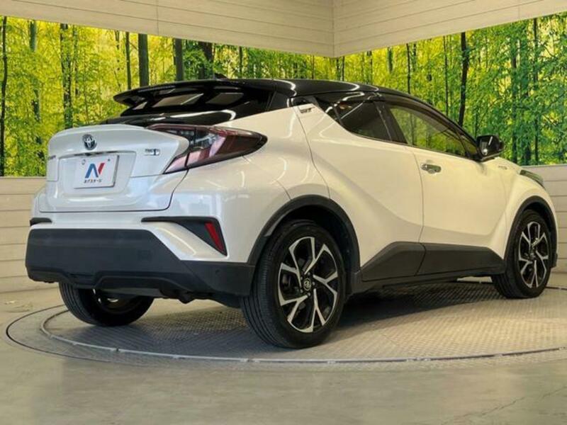 C-HR-17
