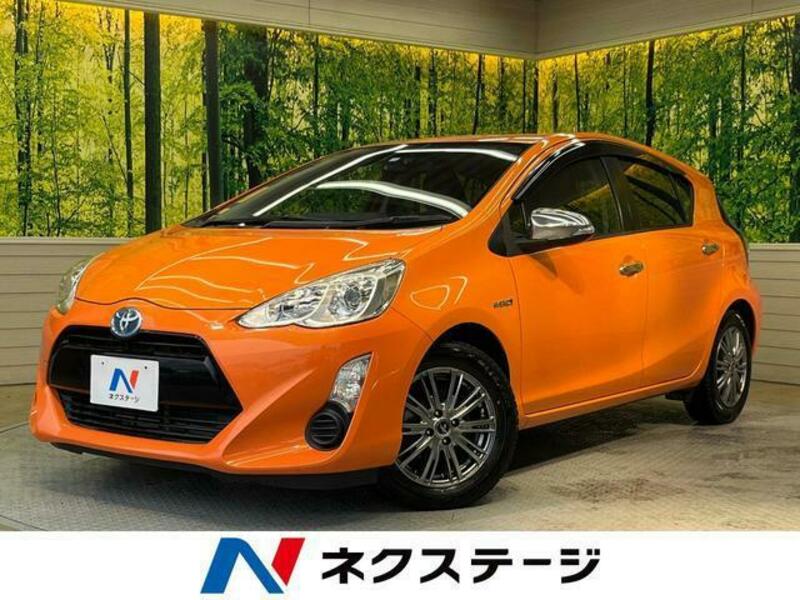 TOYOTA　AQUA