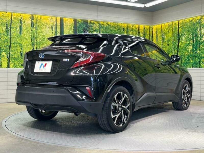 C-HR-17