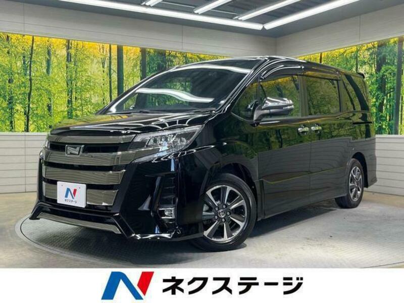 TOYOTA　NOAH