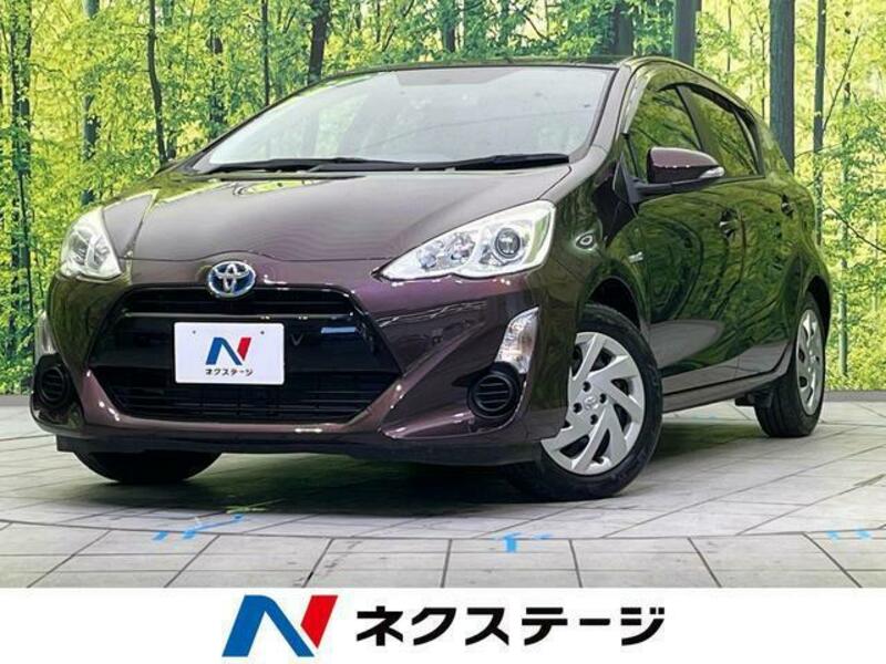TOYOTA　AQUA