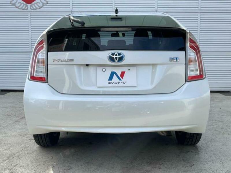 PRIUS-14
