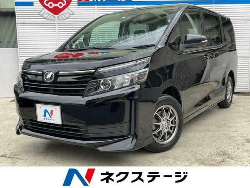 TOYOTA　VOXY