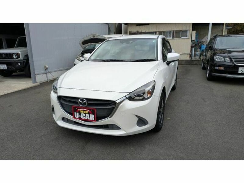 MAZDA　DEMIO
