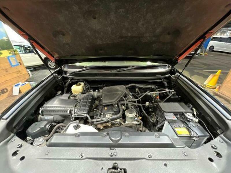 LAND CRUISER PRADO-18