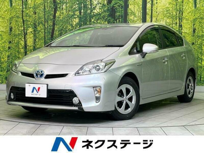 TOYOTA　PRIUS