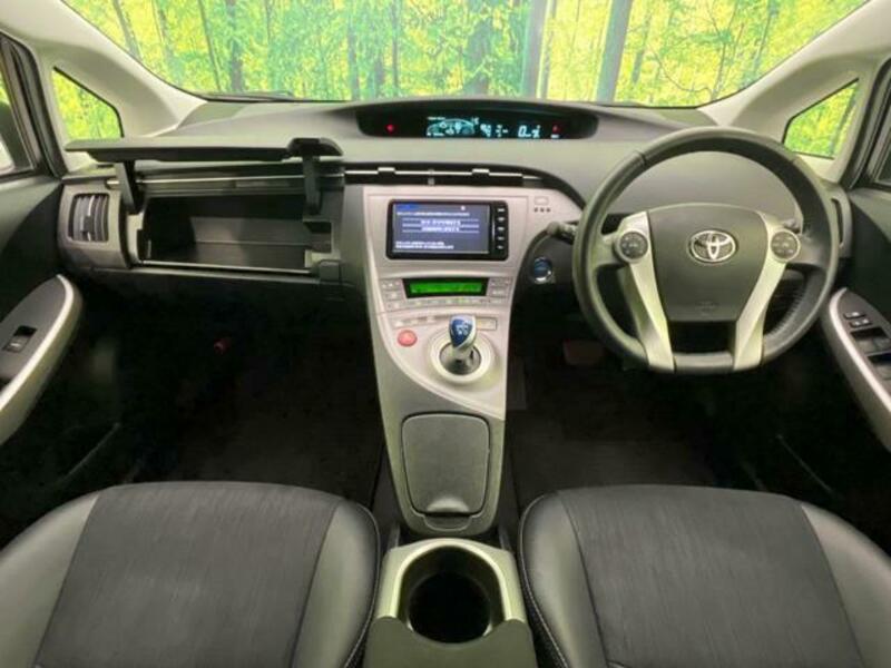 PRIUS-1