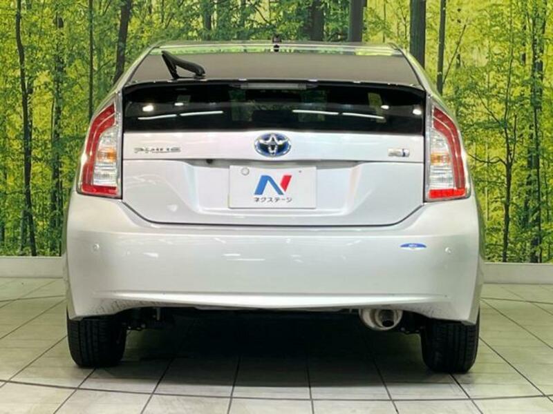 PRIUS-14