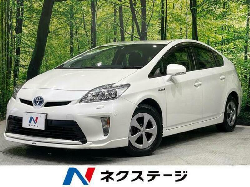 TOYOTA　PRIUS