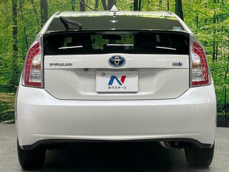 PRIUS-14