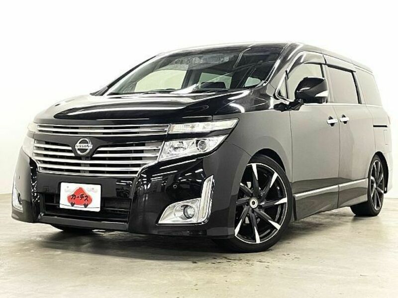 NISSAN　ELGRAND