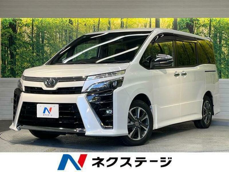 TOYOTA　VOXY