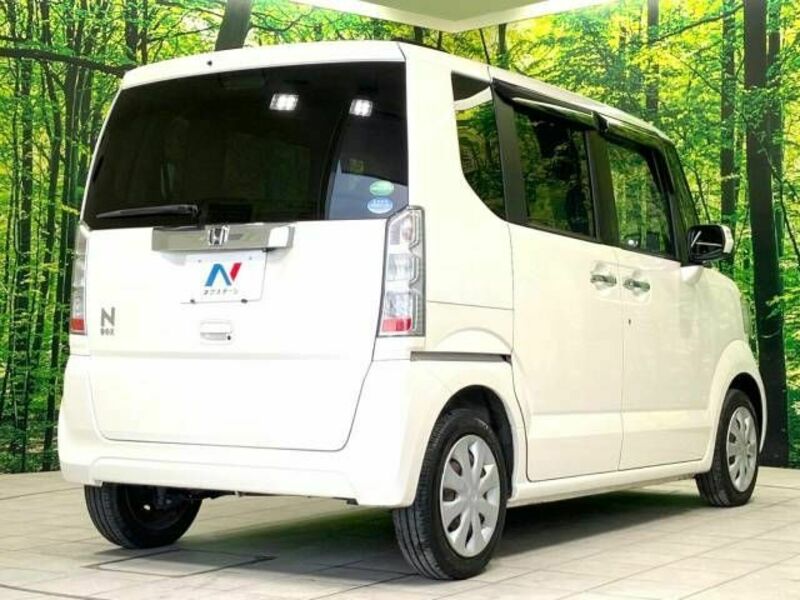 N BOX