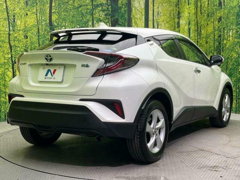 C-HR-17